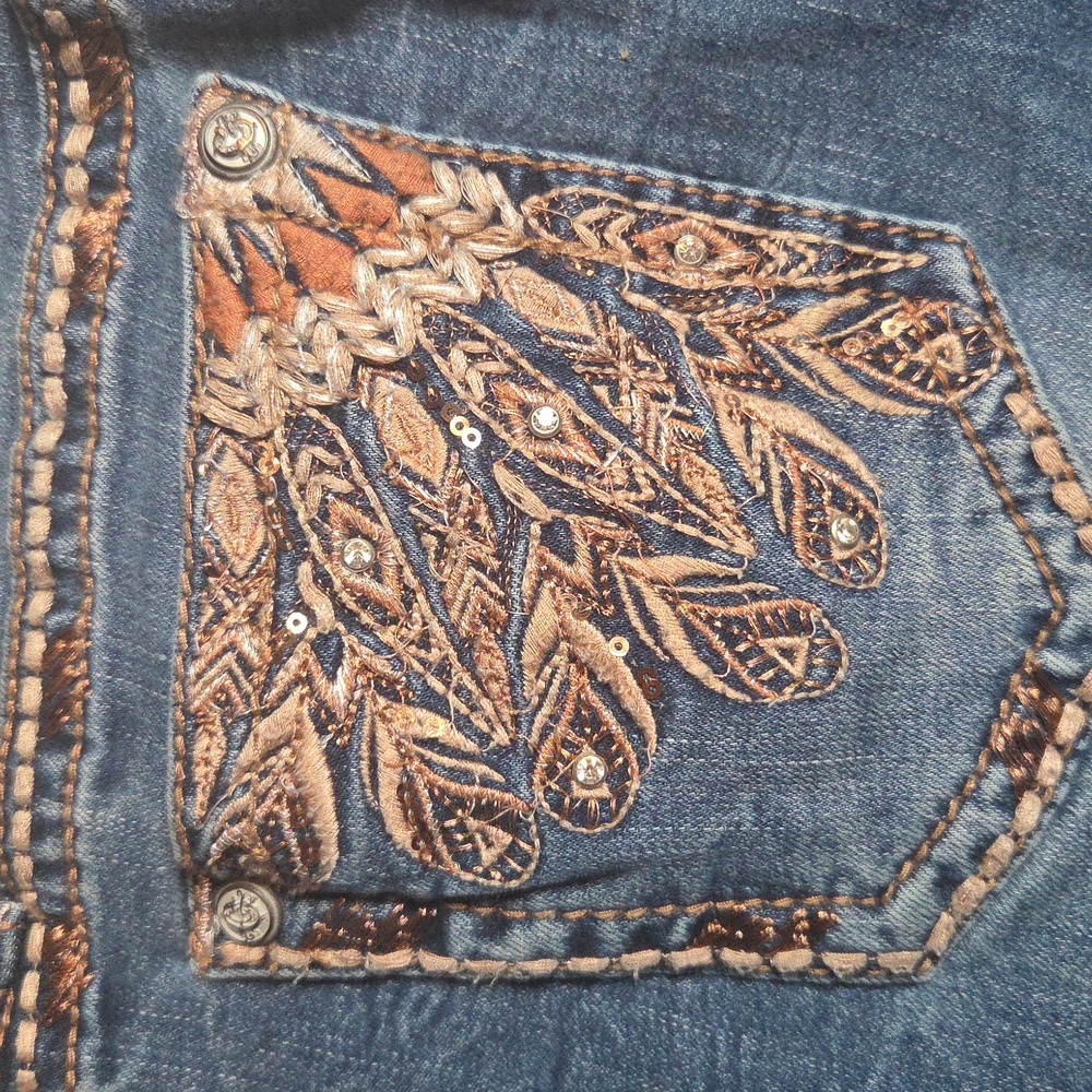 Grace in LA Blue Jeans with Brown Embroidery - Picture 4 of 10